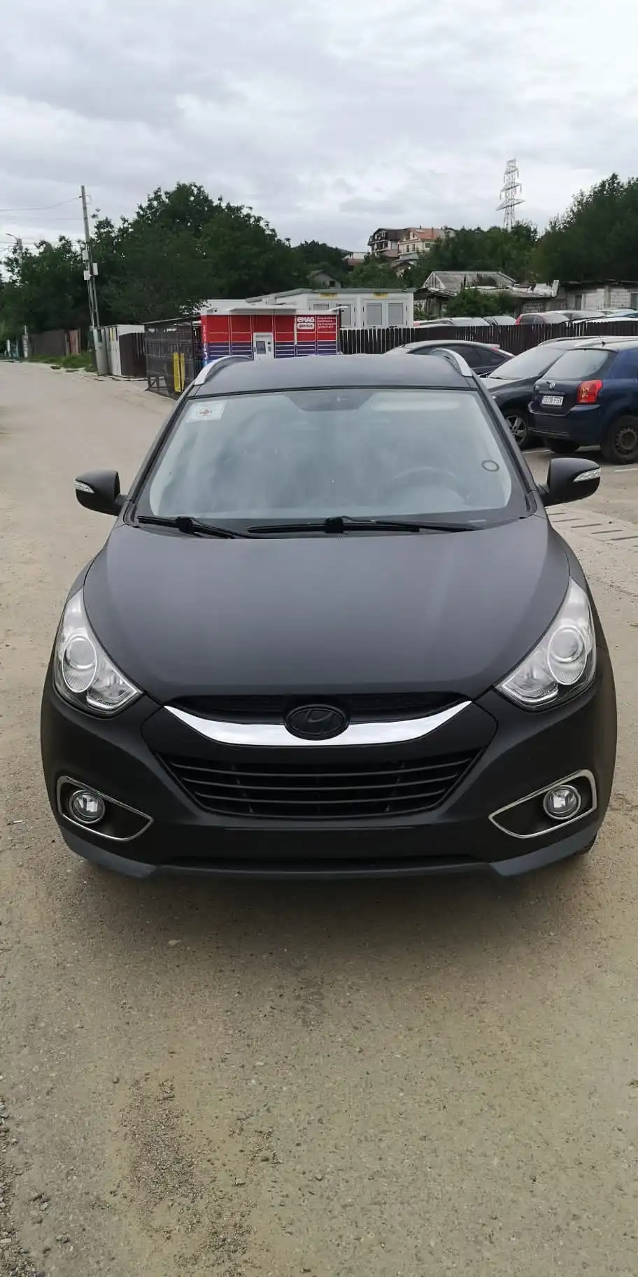Proiect vopsire auto completă – Hyundai ix 35, cu vopsea Raptor negru - Poza 7
