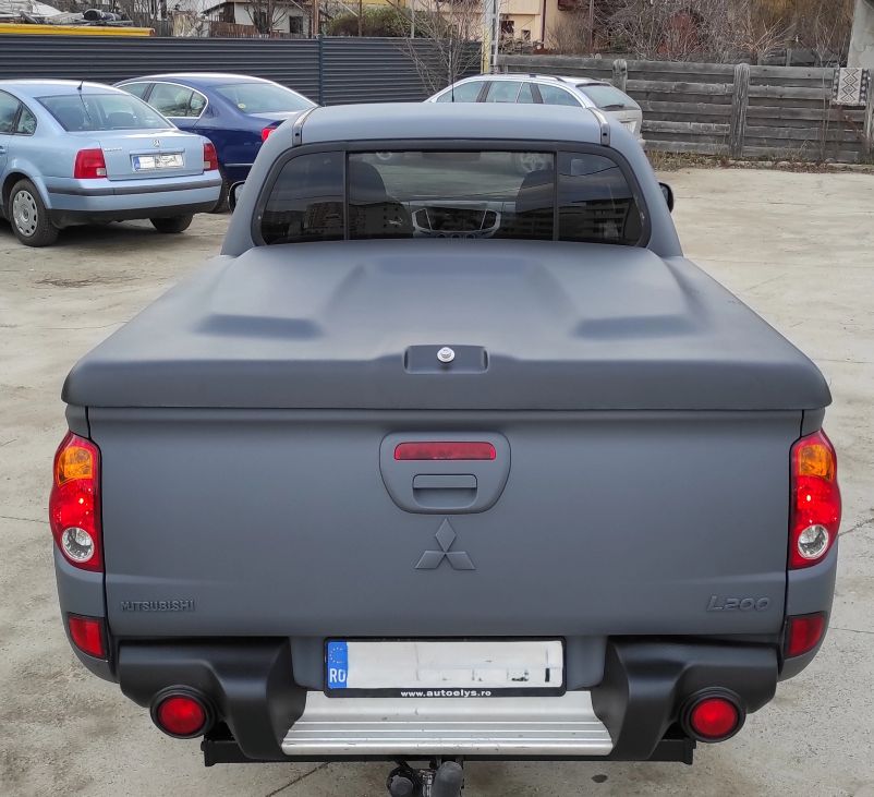 Proiect vopsire auto completă – Mitsubishi L200, cu vopsea Raptor Gri - Poza 15