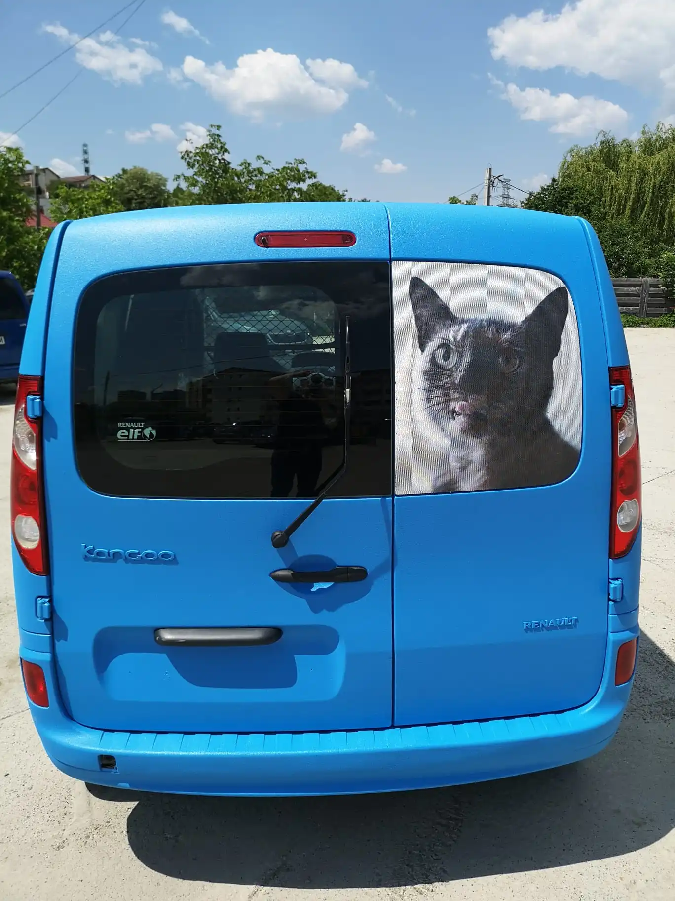 Proiect vopsire auto completă – Renault Kangoo, cu vopsea Raptor albastru - Poza 5