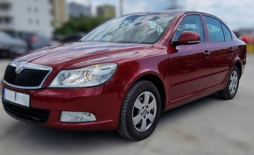 Proiect vopsire auto completă – Skoda Octavia, cu vopsea rosu - Poza 21