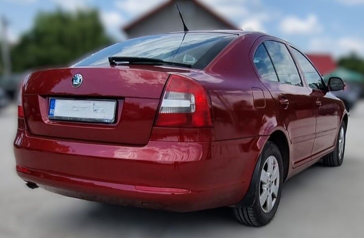 Proiect vopsire auto completă – Skoda Octavia, cu vopsea rosu - Poza 24
