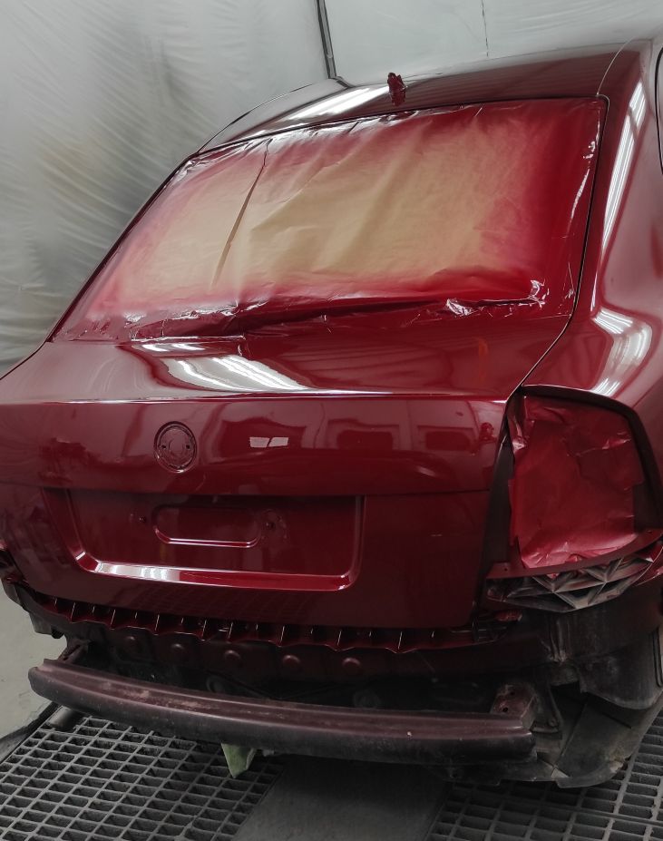 Proiect vopsire auto completă – Skoda Octavia, cu vopsea rosu - Poza 7