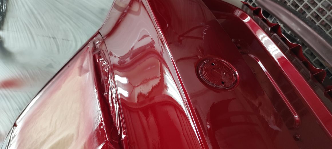 Proiect vopsire auto completă – Skoda Octavia, cu vopsea rosu - Poza 10